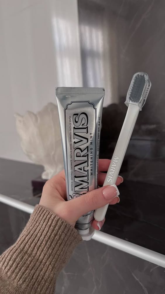 Marvis Luxury Toothpaste - Premium Italian Oral Care 85 ml